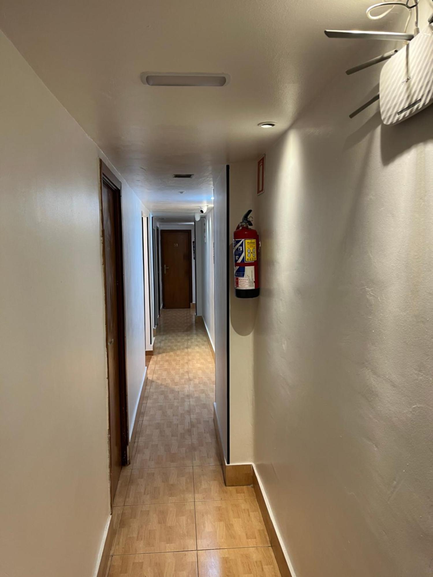 Hostal Las Vegas Madrid Exterior photo